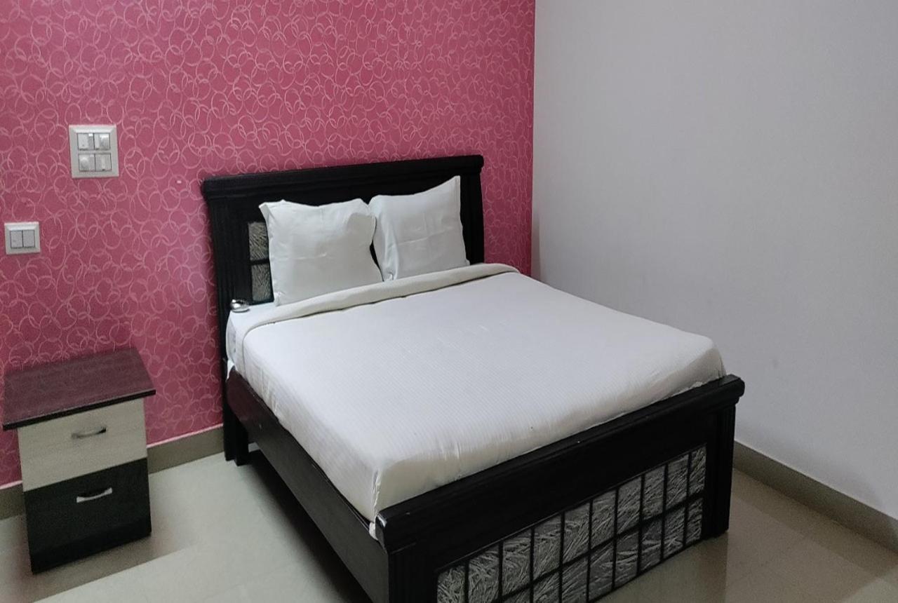 Anjaneya Comforts Shimoga Exterior photo
