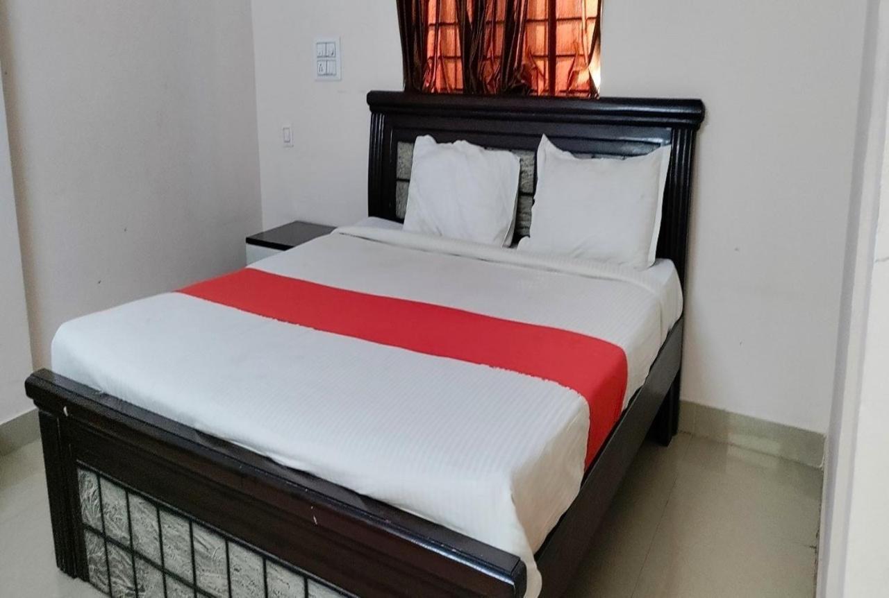 Anjaneya Comforts Shimoga Exterior photo