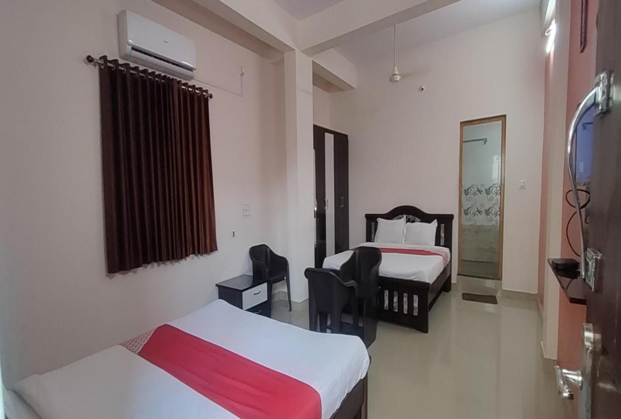 Anjaneya Comforts Shimoga Exterior photo