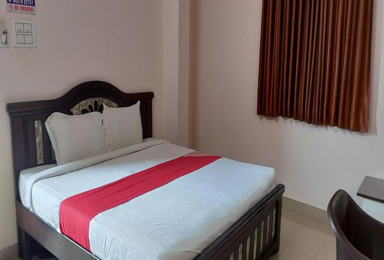Anjaneya Comforts Shimoga Exterior photo